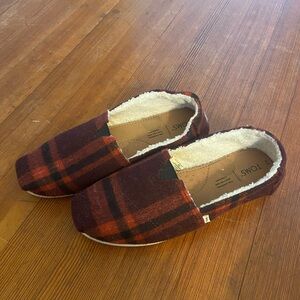 Toms Red and Black Plaid Sherpa/Flannel Slip-Ons
